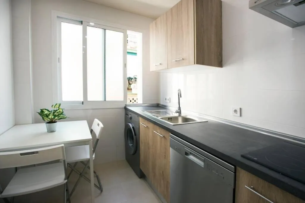 Sweet Apartment Malaga 0*,